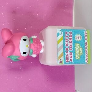 Hello Kitty and Friends Squish 'ums Fruit Series My Melody Radpberry